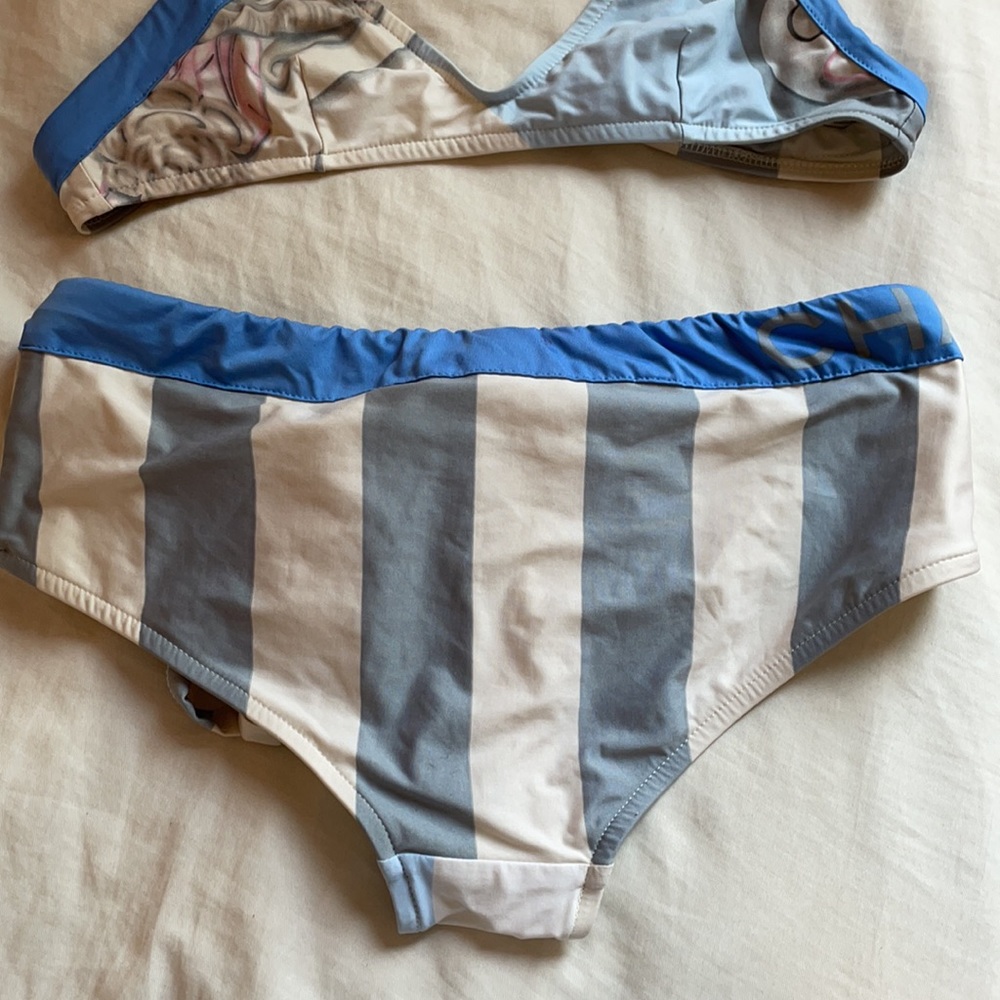 Chanel bikini - Picture 2 of 6